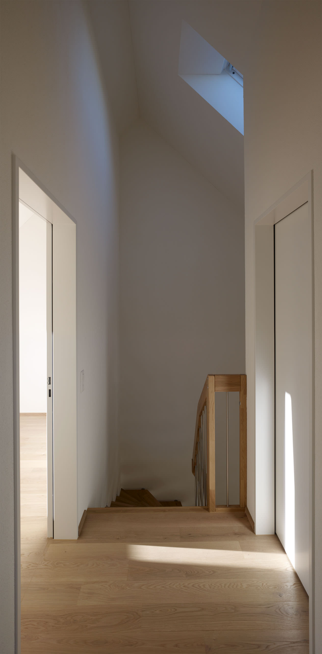 E11348 029664p j2560